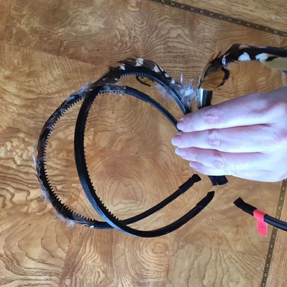 🎃 - FEATHER HEADBAND!! - Picture 4 of 8